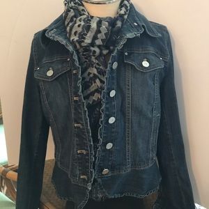 White House black market jean jacket size 8